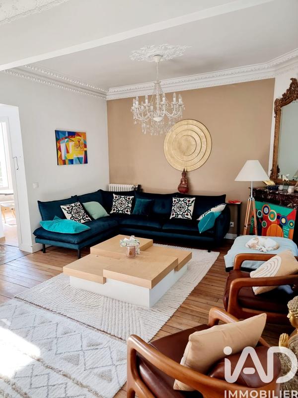 Maison - 180 m² - 7 pièces