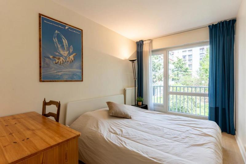 Appartement - 92 m² - 5 pièces