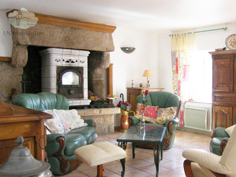 Propriété - 290 m² - 13 pièces