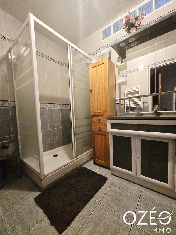 Maison traditionnelle - 173 m² - 8 pièces