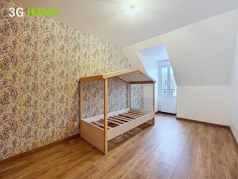 Maison - 117 m² - 7 pièces