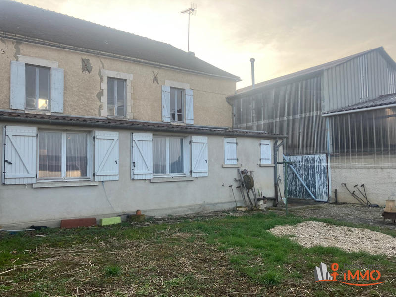 Maison - 140 m² - 7 pièces