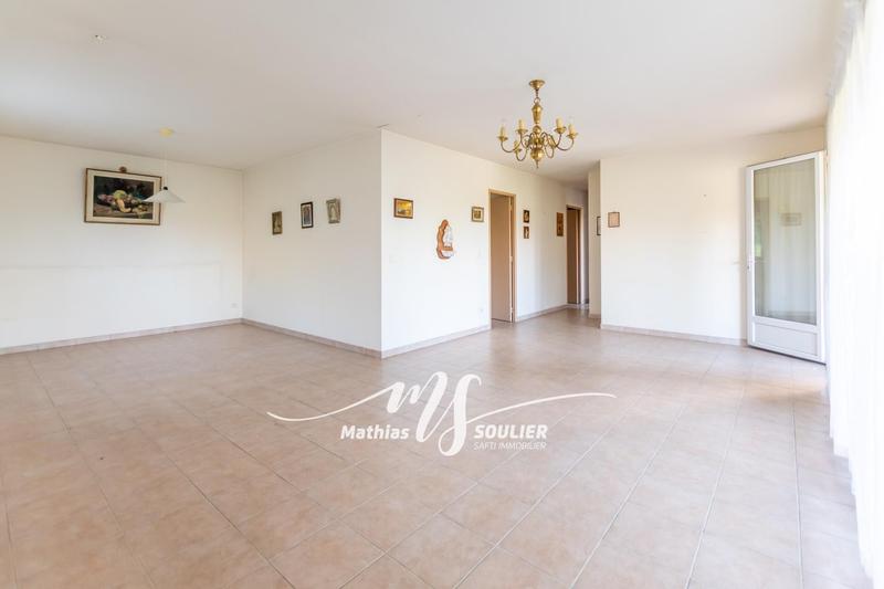 Maison - 258 m² - 8 pièces