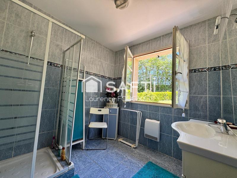 Maison - 137 m² - 5 pièces