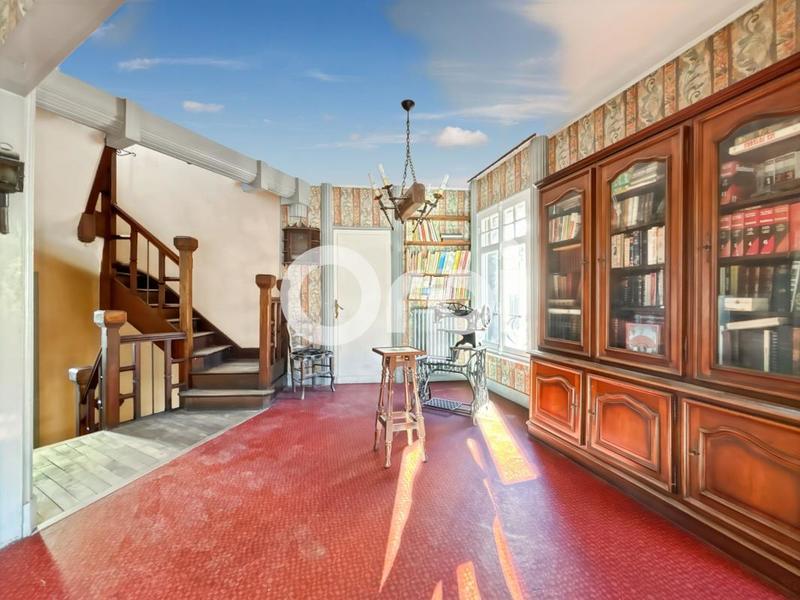 Maison de ville - 180 m² - 8 pièces