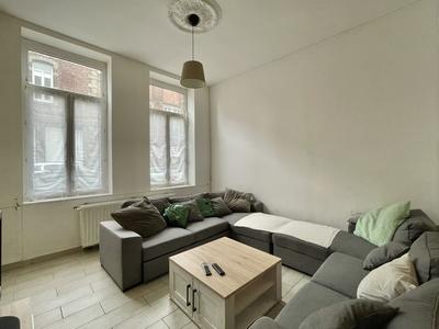 Maison - 142 m² - 7 pièces