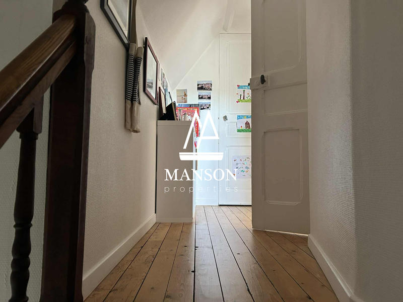 Maison - 138 m² - 6 pièces