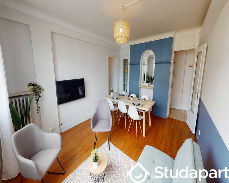 Chambre - 110 m² - 1 pièce