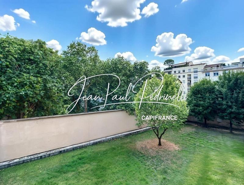 Appartement - 82 m² - 4 pièces