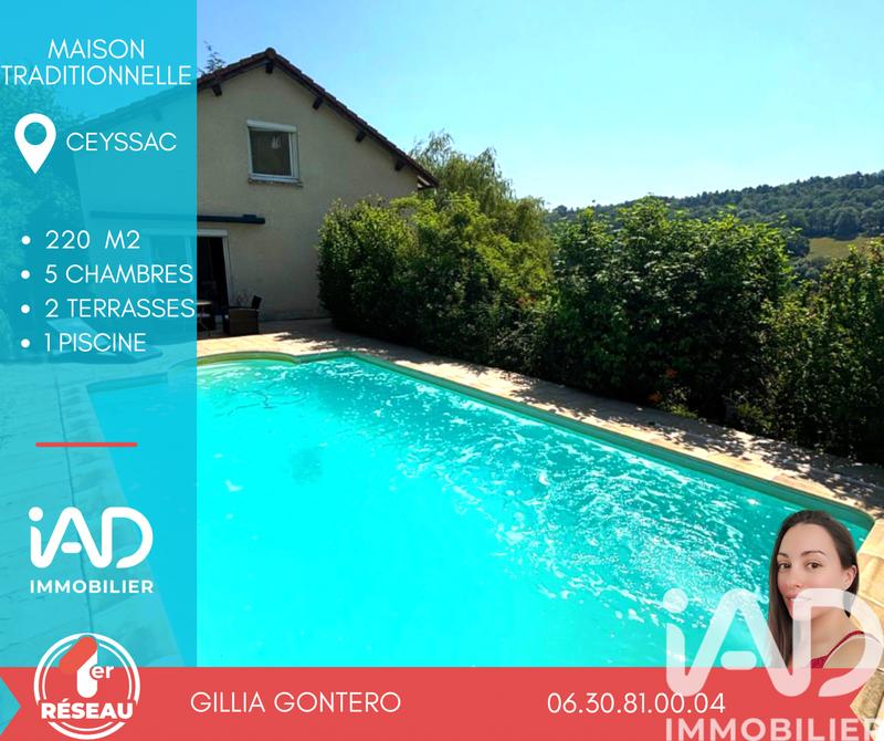 Maison - 220 m² - 7 pièces