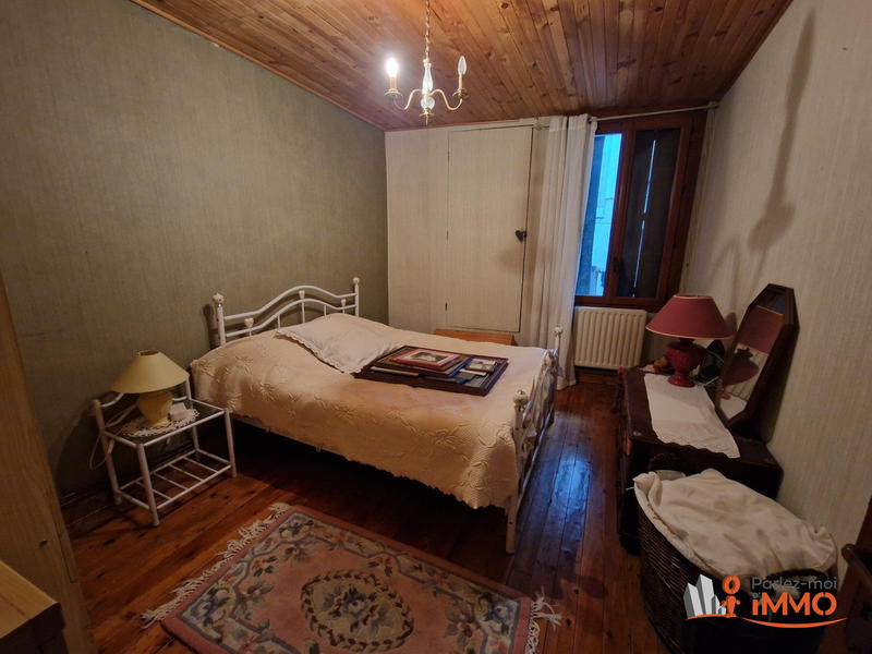 Appartement - 98 m² - 3 pièces