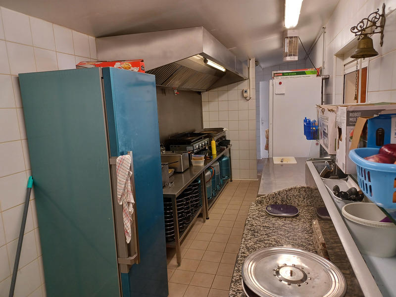 Fonds de commerce - 180 m²