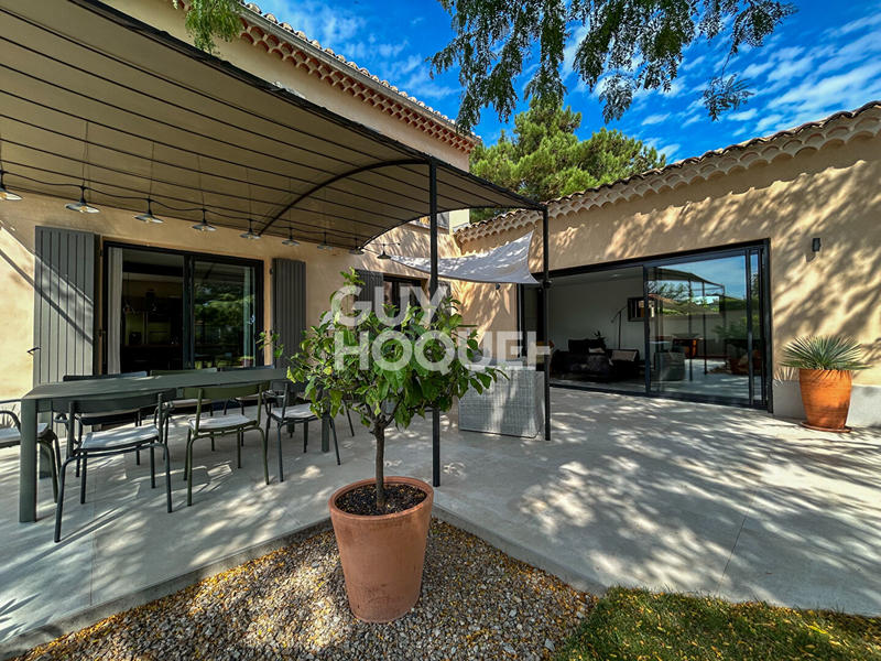 Maison - 195 m² - 6 pièces