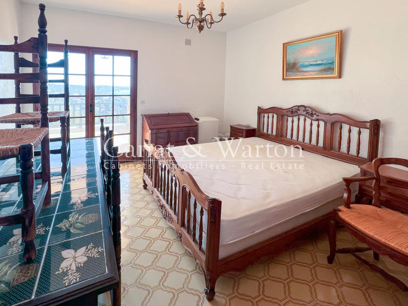 Villa - 191 m² - 7 pièces