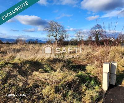 Terrain - 700 m²