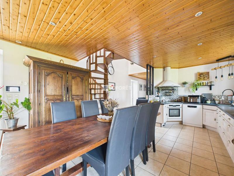 Maison - 107 m² - 4 pièces