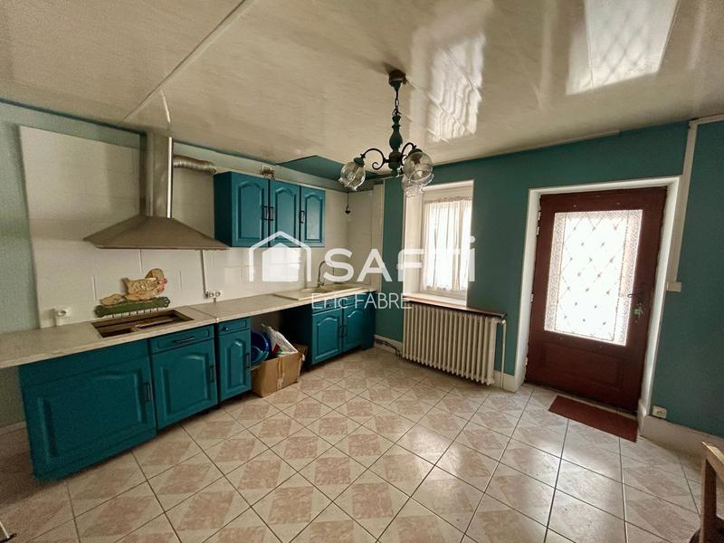 Maison - 93 m² - 5 pièces