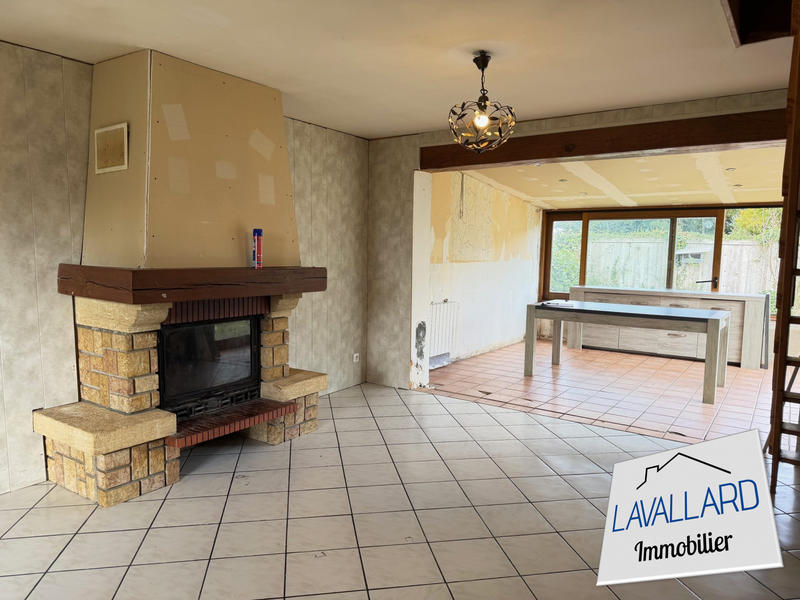 Maison - 100 m² - 6 pièces