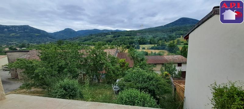 Maison - 94 m² - 4 pièces