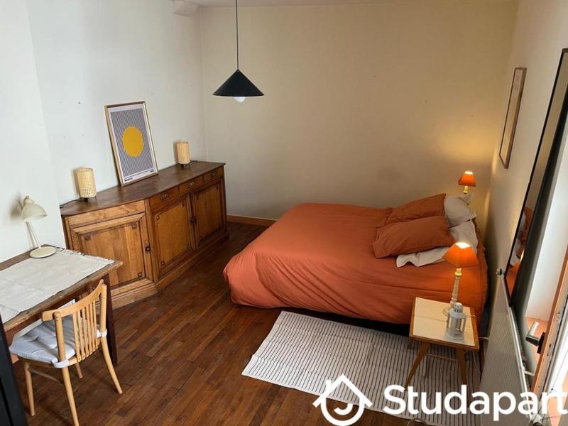 Chambre - 9 m² - 1 pièce