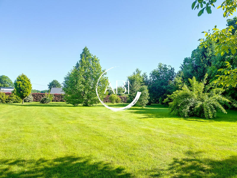 Maison ancienne - 250 m² - 7 pièces