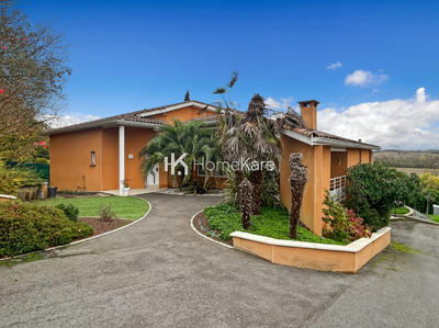 Maison - 185 m² - 7 pièces