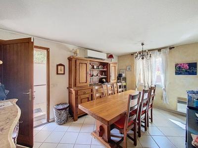 Maison - 178 m² - 6 pièces