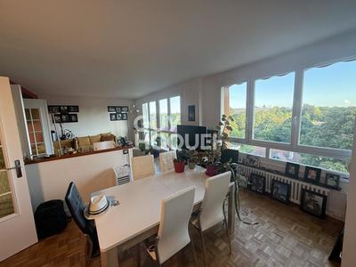 Appartement - 85 m² - 4 pièces