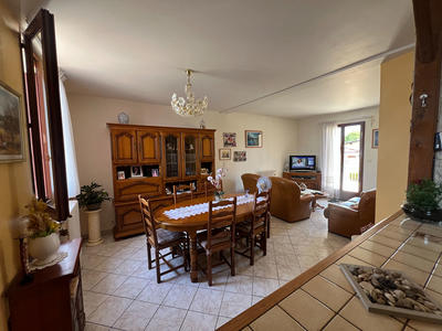 Maison - 60 m² - 4 pièces