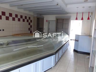 Maison - 159 m² - 5 pièces