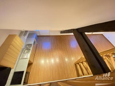 Duplex - 65 m² - 3 pièces