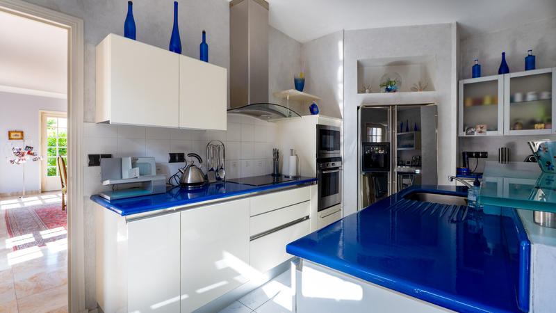 Maison - 325 m² - 7 pièces