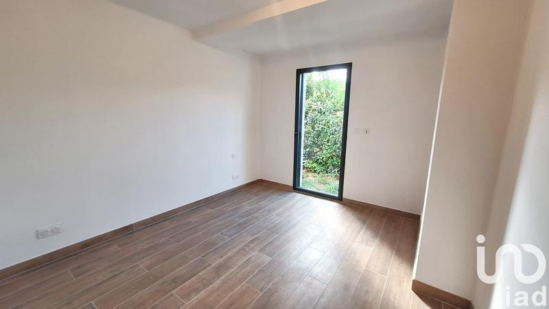 Maison - 180 m² - 8 pièces