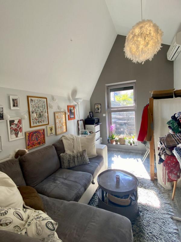 Loft - 140 m² - 4 pièces