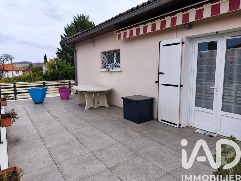 Maison - 140 m² - 6 pièces