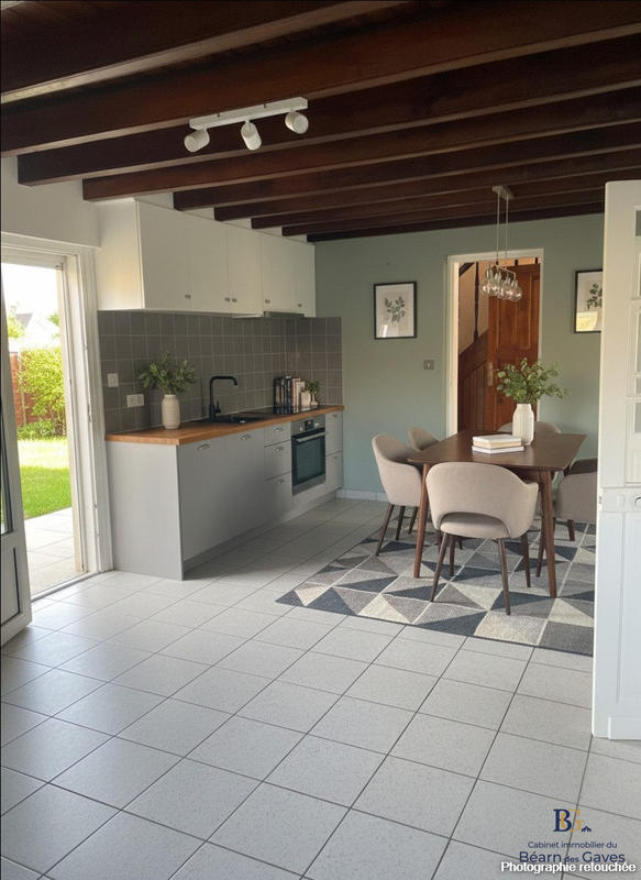 Maison traditionnelle - 130 m² - 5 pièces