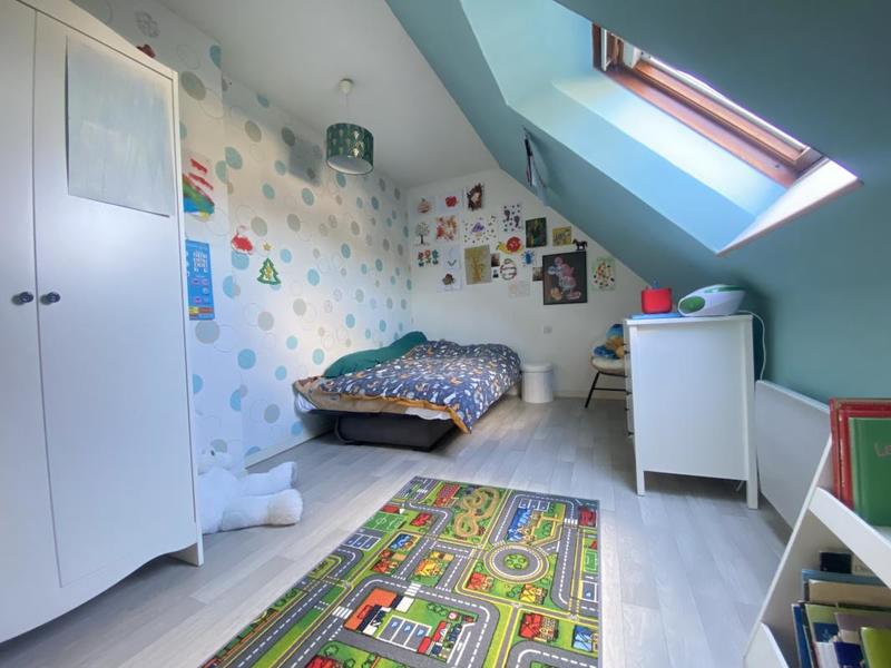 Maison - 95 m² - 4 pièces