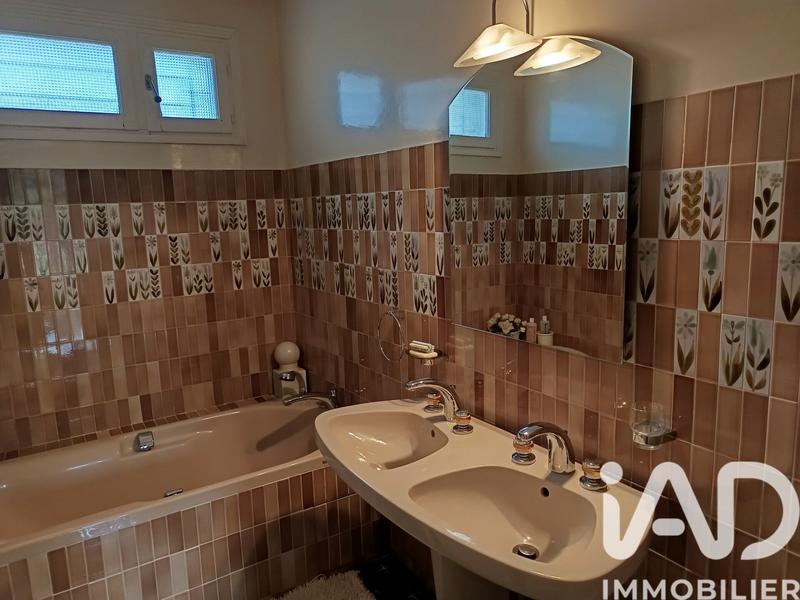 Maison - 173 m² - 8 pièces