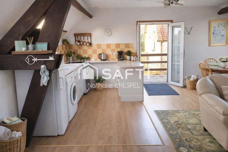 Propriété - 180 m² - 11 pièces