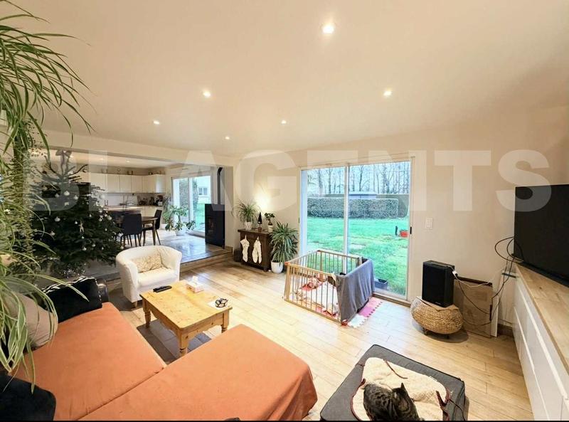 Maison - 145 m² - 6 pièces