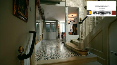 Maison ancienne - 195 m² - 12 pièces
