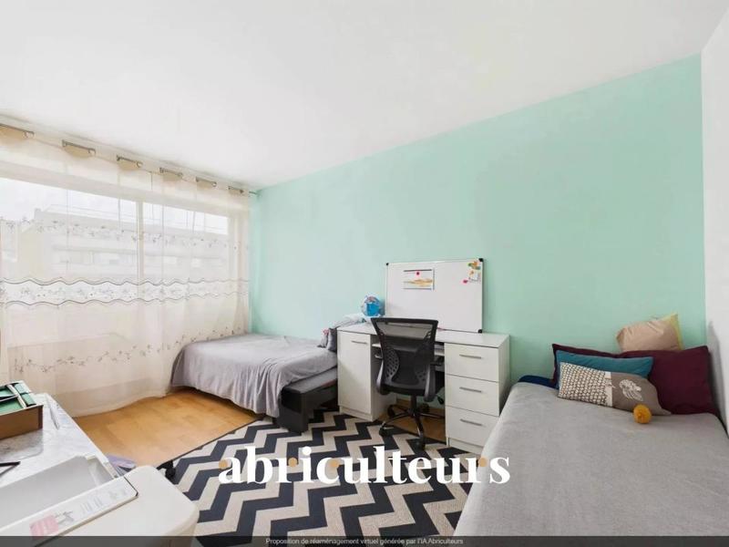 Appartement - 80 m² - 4 pièces