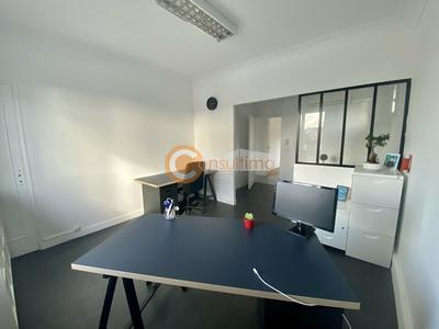 Bureau - 91 m²