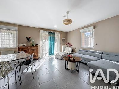 Maison - 87 m² - 4 pièces