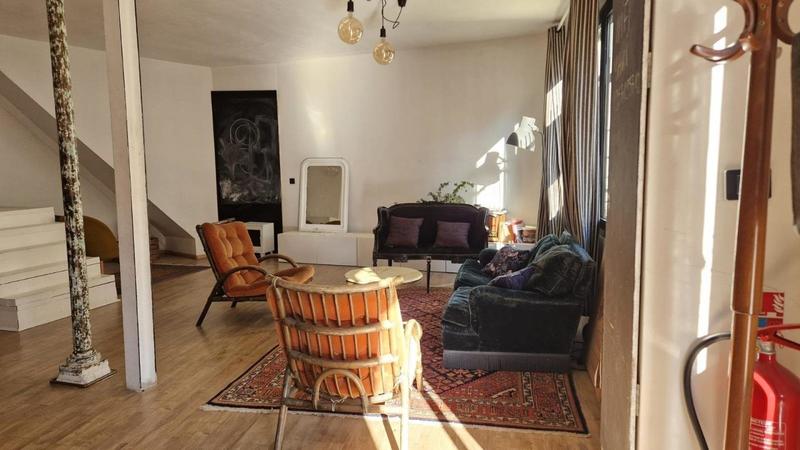 Bureau - 83 m² - 1 pièce