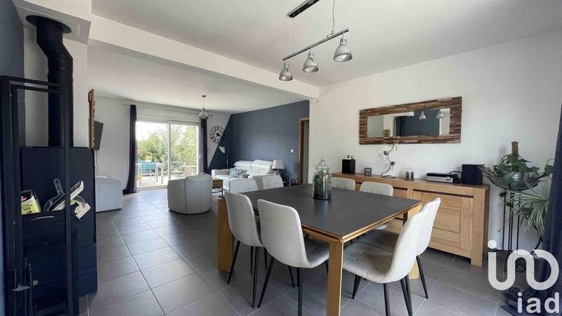 Maison - 182 m² - 8 pièces