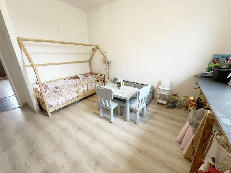 Maison - 104 m² - 4 pièces