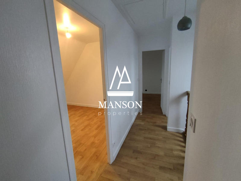 Maison - 107 m² - 6 pièces