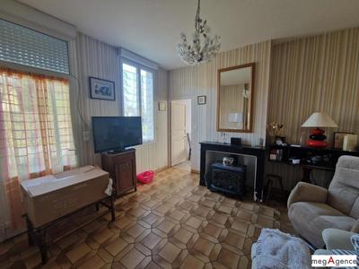 Maison ancienne - 244 m² - 9 pièces