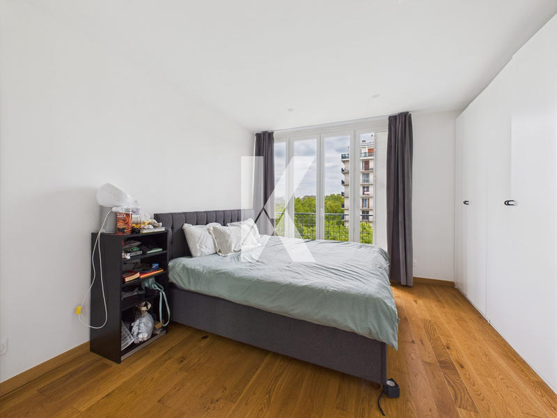 Appartement - 111 m² - 5 pièces